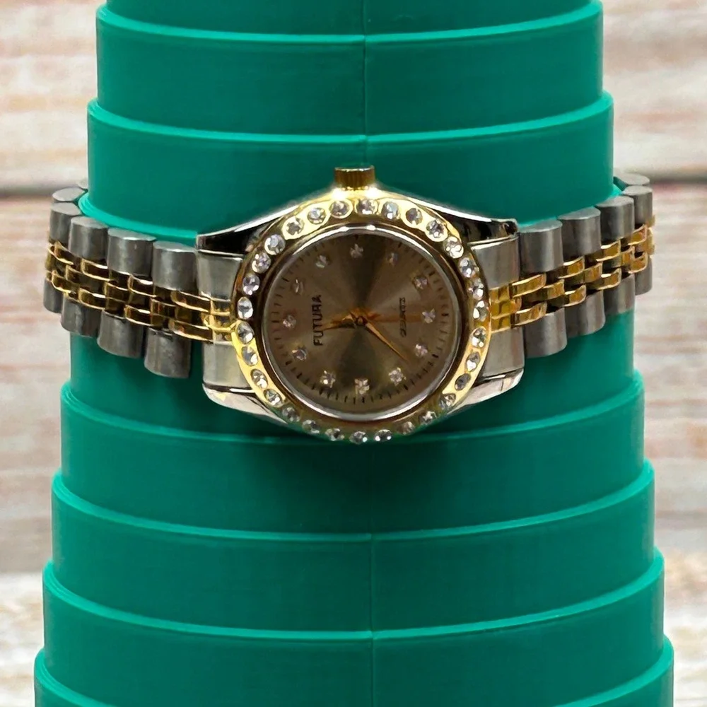 Futura interchangeable bezel